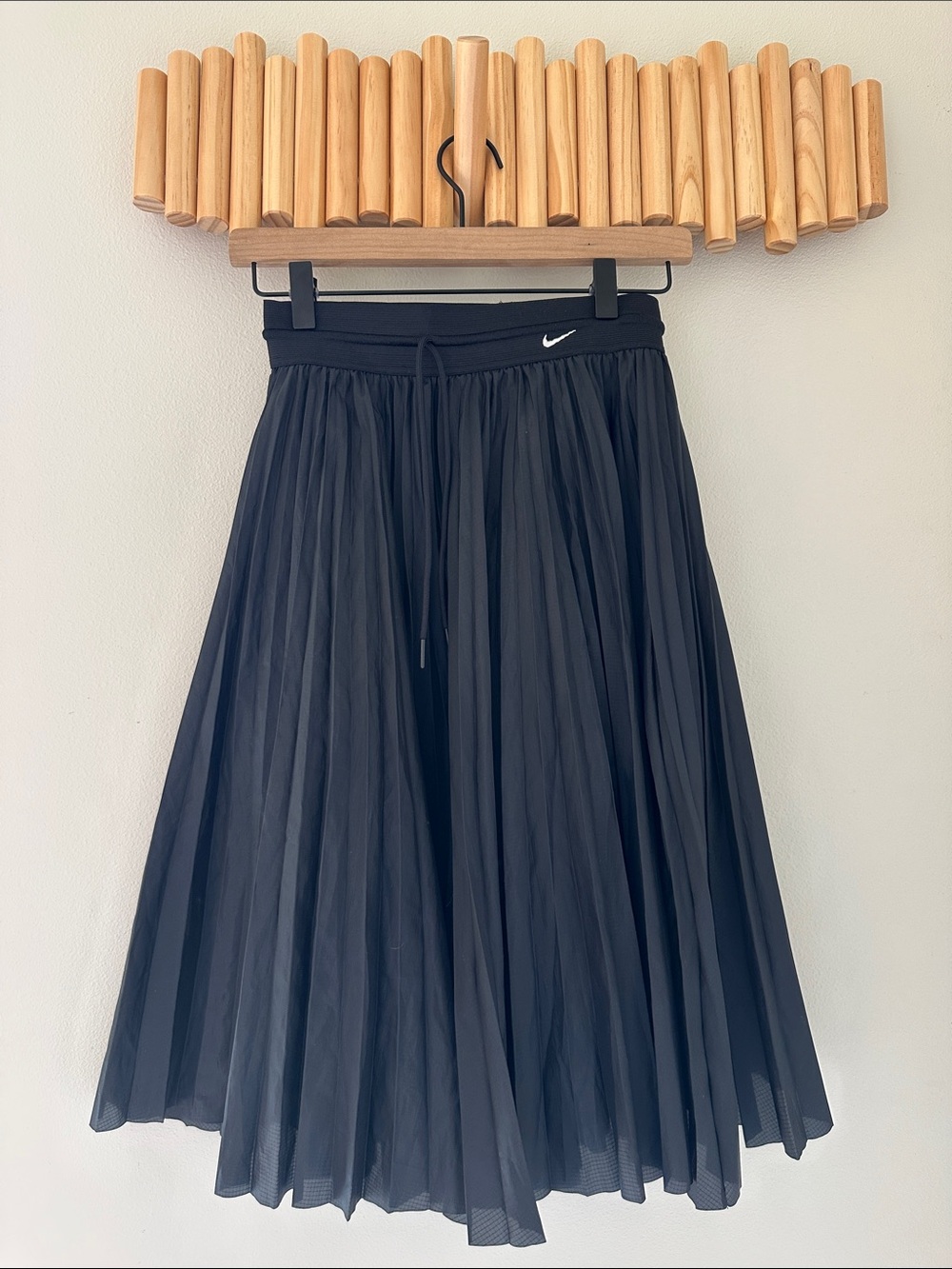 Nike Black Pleated Midi Skirt with Drawstring Waist